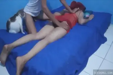 Sepupu Datang Berkunjung Malah Dipijat Plus Plus
